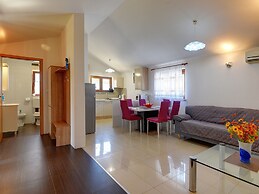 Boutique Hoilday Home With Lawn in Medulin