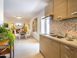 Fascinating Apartment in Medulin near Beach