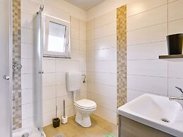 Detached Villa With Pool and Large Garden in Quiet Area Near the Sea