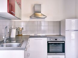 Detached Villa With Pool and Large Garden in Quiet Area Near the Sea