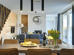 Majestic Villa With Private Pool