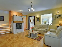 Holiday Home in Medulin With Pool