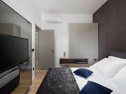 Villa in Pula With Pool and Sauna