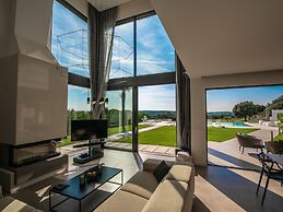 Villa in Pula With Pool and Sauna