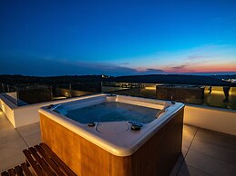 Villa in Pula With Pool and Sauna