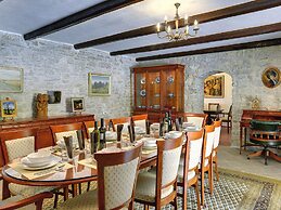 Holiday Home in Rojnici With Pool