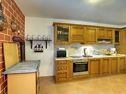 Holiday Home in Rojnici With Pool