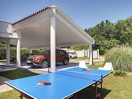 Villa in Medulin With Garden, Private Pool and Sauna Near the Center