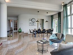 Villa in Medulin With Garden, Private Pool and Sauna Near the Center