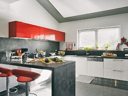 Modern Villa in Pula With Pool and Parking