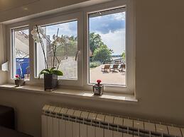 Holiday House With Private Pool and Balcony