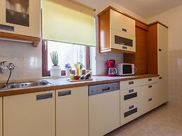 Holiday House With Private Pool and Balcony