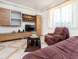 Detached 6 Bedroom House with Private Pool near Ližnjan