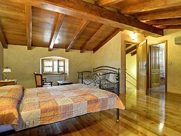 Holiday Home in Valtura With Swimming Pool