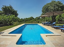 Holiday Home in Valtura With Swimming Pool