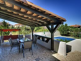 Holiday Home With Swimming Pool, Near the Center