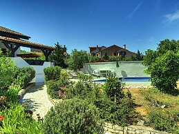 Holiday Home With Swimming Pool, Near the Center