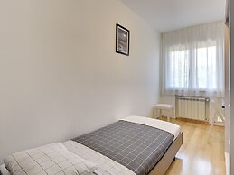 Modern Holiday Home With Swimming Pool, Terrace With Bbq, Near the Cen