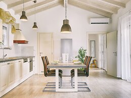 Modern Villa in Pula With Garden