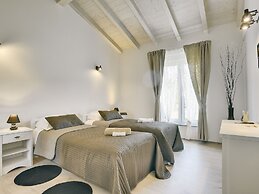 Modern Villa in Pula With Garden