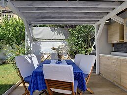 Villa in Pula With Private Swimming Pool