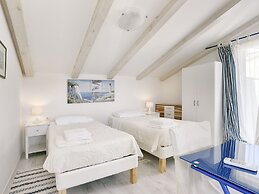 Villa in Pula With Private Swimming Pool