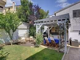 Villa in Pula With Private Swimming Pool
