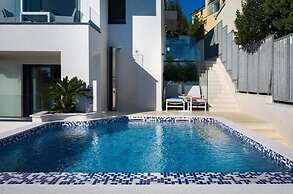 Villa in Pula With Private Swimming Pool