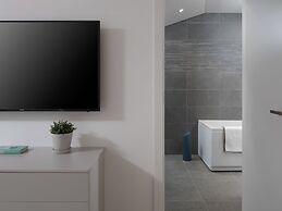 Beach Villa in Korcula with Pool, Sauna & Hot Tub