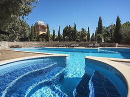 Charming Apartment in Pula With Swimming Pool