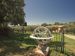 Charming Apartment in Pula With Swimming Pool