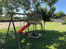 Luxurious Villa in Pomer with Pool & Hot Tub