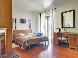 Luxurious Villa in Pomer with Pool & Hot Tub