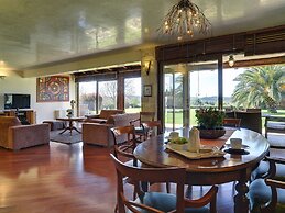 Luxurious Villa in Pomer with Pool & Hot Tub