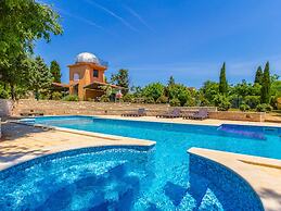 Nice Apartment in Pula With Swimming Pool