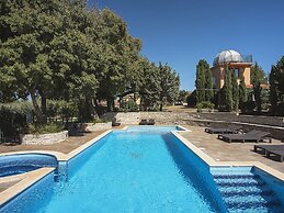 Nice Apartment in Pula With Swimming Pool