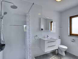 Villa With Pool in Pazin