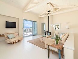 Modern Villa in Vasiliki with Swimming Pool & Hot Tub