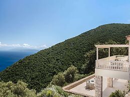 Modern Villa in Vasiliki with Swimming Pool & Hot Tub