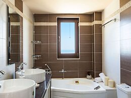 Stylish Villa Katifes With Private Pool, Amazing Views of the Sea and 