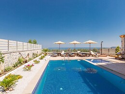 Stylish Villa Katifes With Private Pool, Amazing Views of the Sea and 