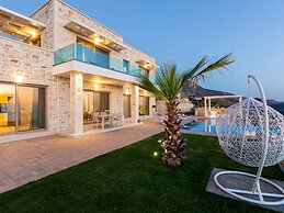 Scenic Villa With Private Pool