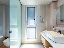 Lush Villa With Heated Pool 180m to the Beach