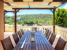 Spacious Villa with Private Pool & Outside Bar near Sea in Sisi