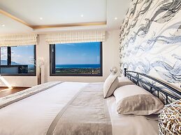 Great Villa, Enormous Pool, Nice Location near Village Sisi