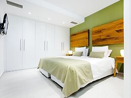 Beautiful Luxe Villa in Private Olive Grove, sea and Mountain View, Cl