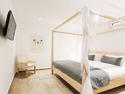 Beautiful Luxe Villa in Private Olive Grove, sea and Mountain View, Cl