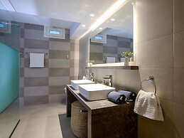 Beautiful Luxe Villa in Private Olive Grove, sea and Mountain View, Cl