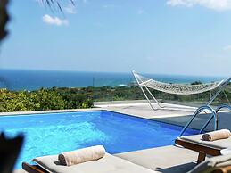 Infinity Pool Villa With Sea Views Near Rethymno City & Beach and Shad