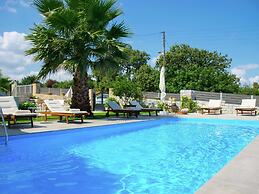 Infinity Pool Villa With Sea Views Near Rethymno City & Beach and Shad